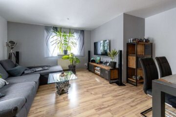 Attraktive 2-Zimmer Wohnung mit Stellplatz, vermietet – ideale Kapitalanlage, 99891 Bad Tabarz, Erdgeschosswohnung